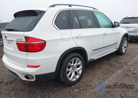 2013 BMW X5 xDrive35I/xDrive35I Premium/xDrive35I Sport Activity из США, поврежденный, VIN 5UXZV4C59D0E03456